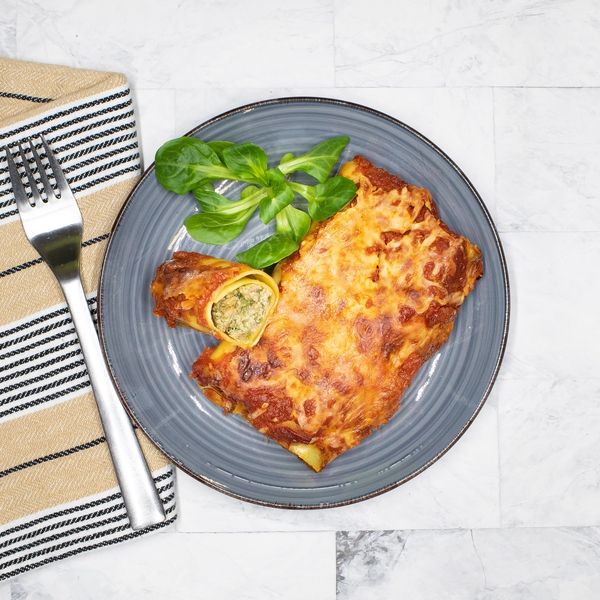 Cannelloni de Boeuf sauce tomate basilic